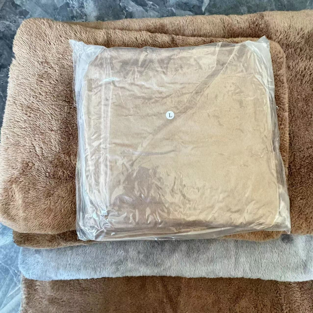 Self-Heating Thick Pet Blanket