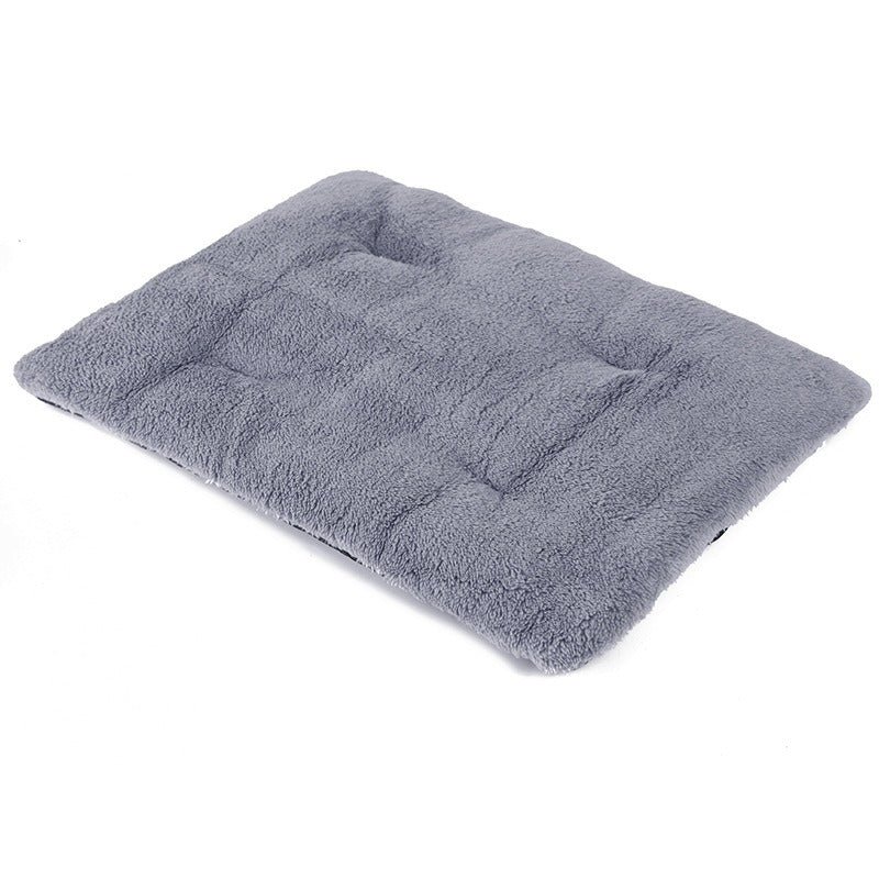 Self-Heating Thick Pet Blanket